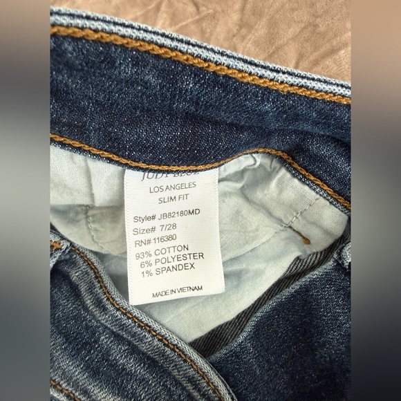 Judy Blue MIDRISE Slim Fit Jeans.  JB82180MD    7/28 - Picture 4 of 5